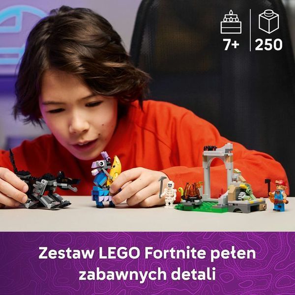 LEGO Fortnite, Skins and Sparks and Camp, 77075 8037380 фото