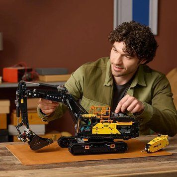 LEGO Technic, гібридний екскаватор Volvo EC500, 42215 8037397 фото