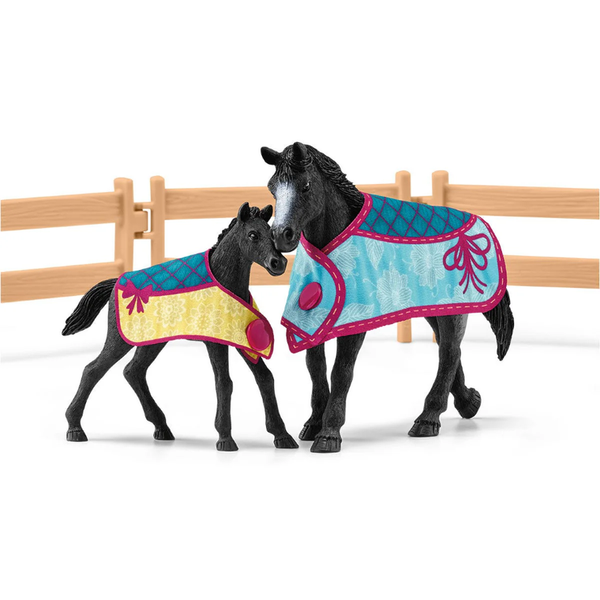 Schleich, Horse Club, ферма для лошадей с кобылой и жеребенками, Set, 42611 7416543 фото